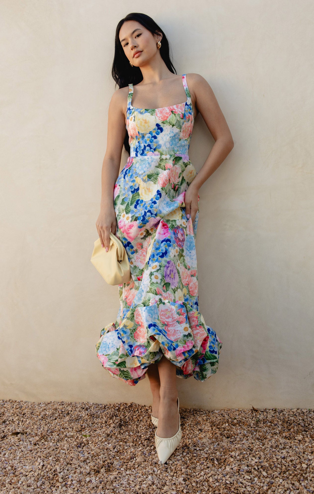 rebecca midi dress Dress, in Flower Shop Taffeta, Size: Large | Show Me Your Mumu The rest of this How stunning is the luxury fabric for dress Color:Fuchsia Gold