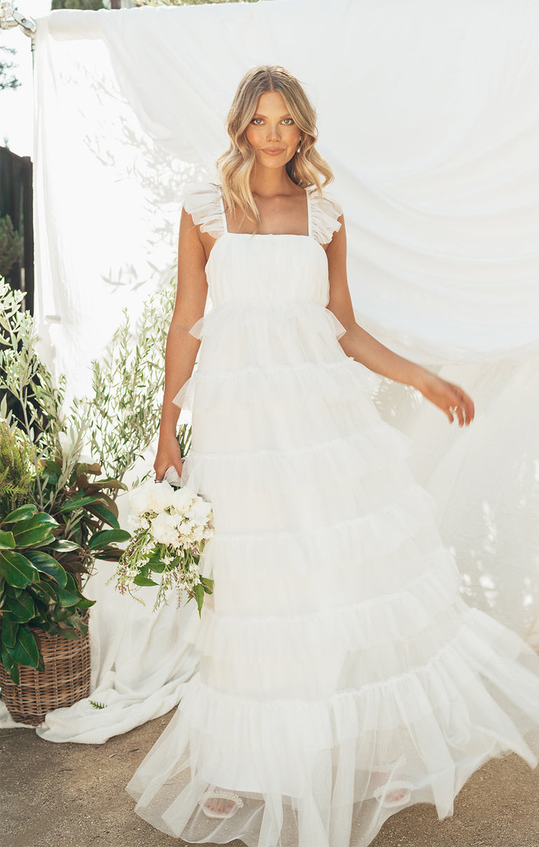 Fairytale Maxi Dress, in White Tulle, Size: Medium | Show Me Your Mumu Fairytale Maxi Dress, in White Tulle, Size: Medium | Show Me Your Mumu