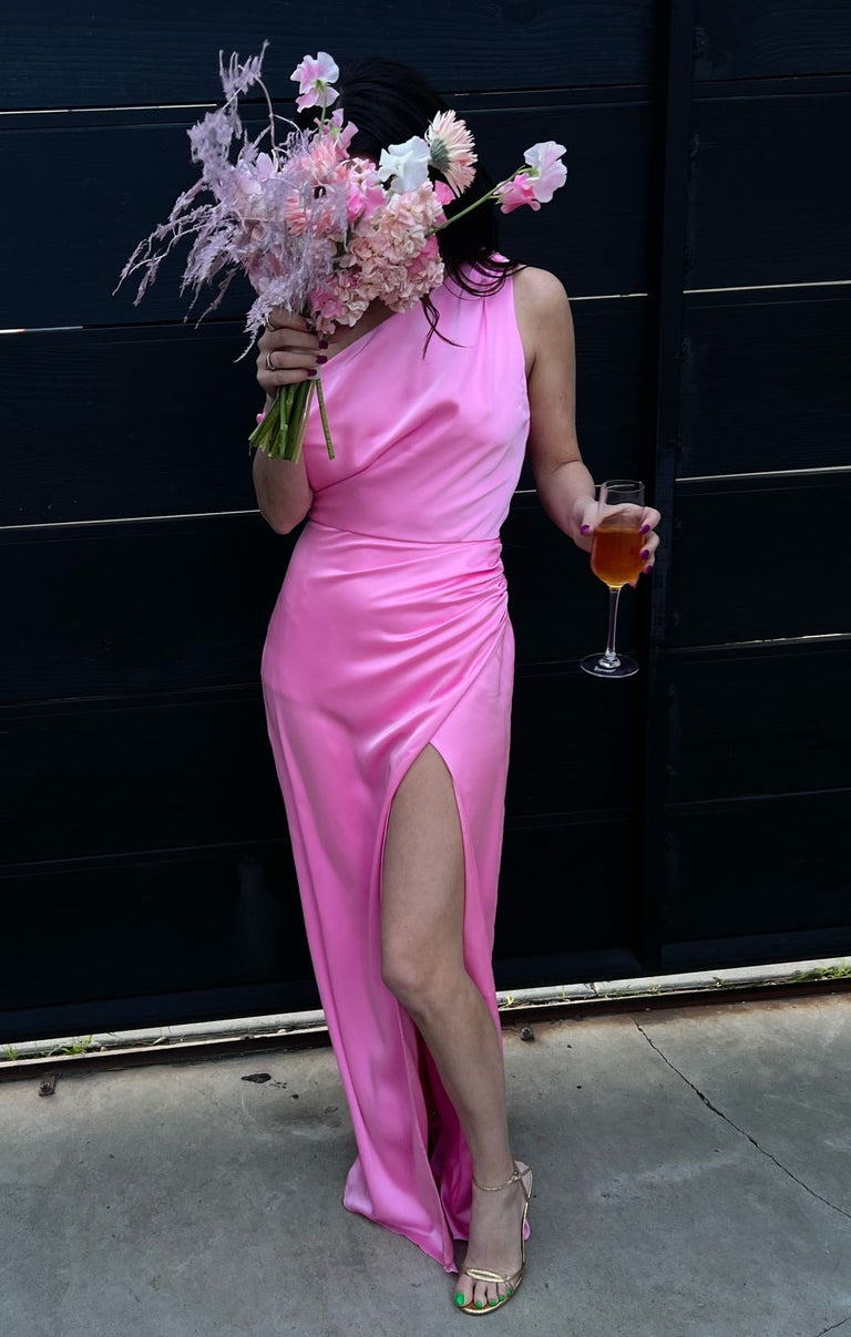 pink satin dress Jodie ~ Luxe – Show Me Your Mumu Breezaya Square Neck Ditsy stretch material Andy Belt Size (refer to sizing instructions below):36