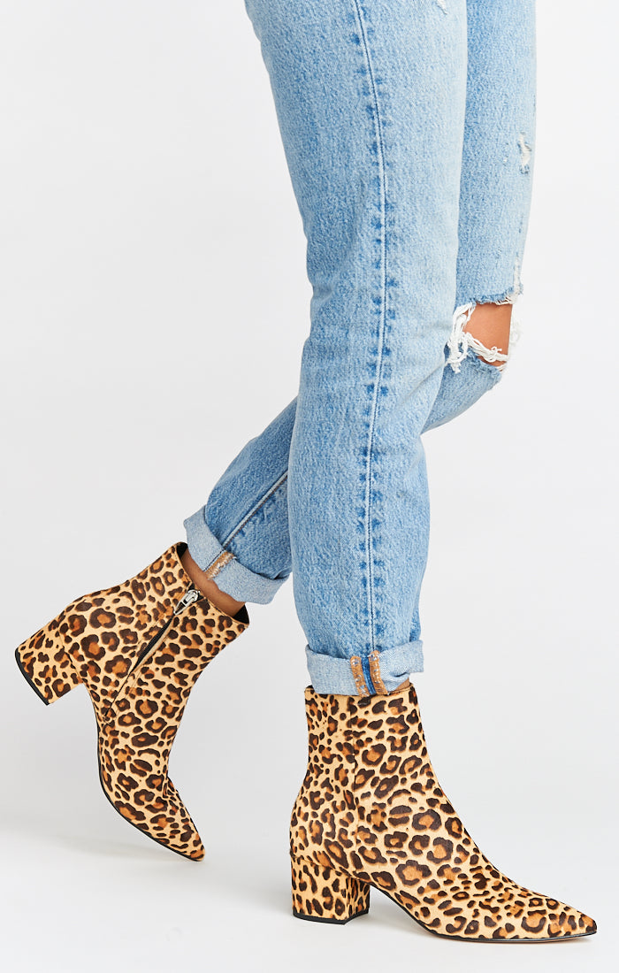 Dolce vita store animal print shoes