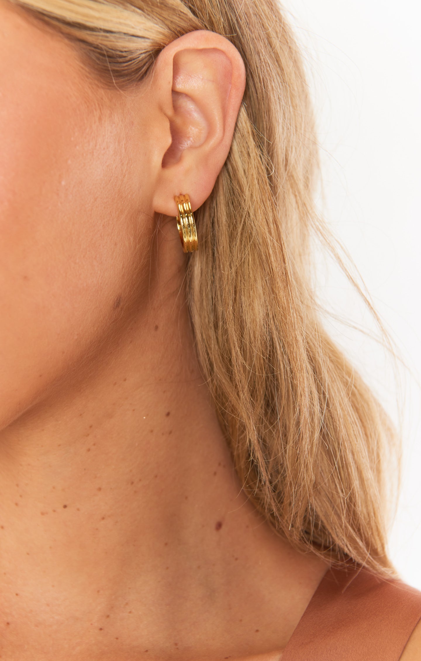 BRIDGET Stockinette hoop earrings